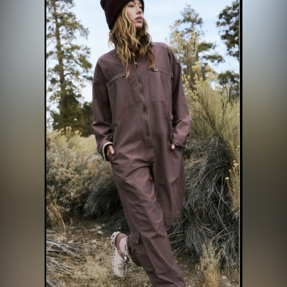 FREE PEOPLE fp movement olive army green Mesmerize Me Coverall jumpsuit size XS - Picture 15 of 16